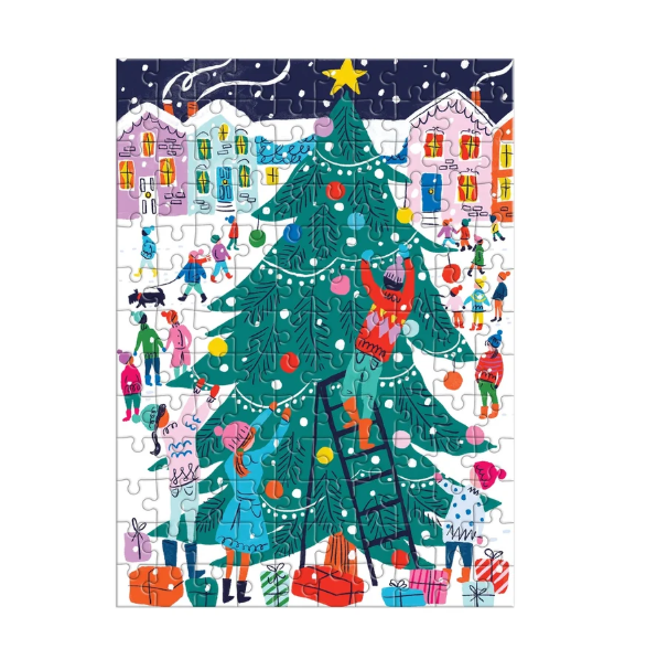 Tree Decorating 130 Piece Puzzle Ornament